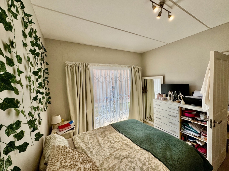 1 Bedroom Property for Sale in Die Bult North West